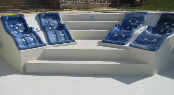 rivestimento piscina colore bianco